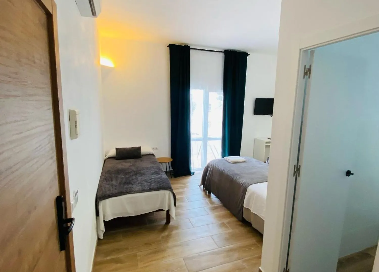 Hostal Oasis Dor Cala d'Or  Cala d'Or (Mallorca)