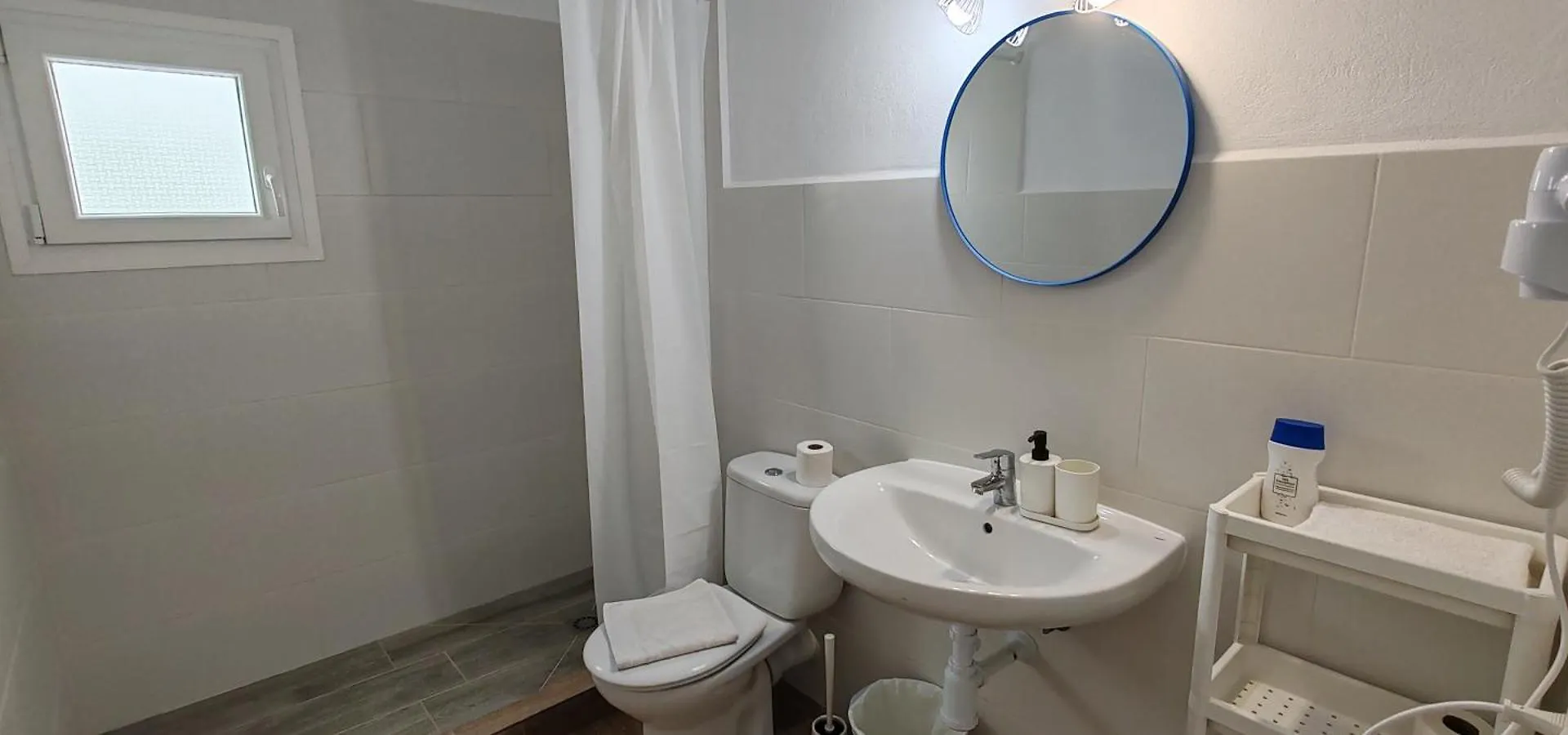 Hostal Oasis Dor Cala D´Or 호텔