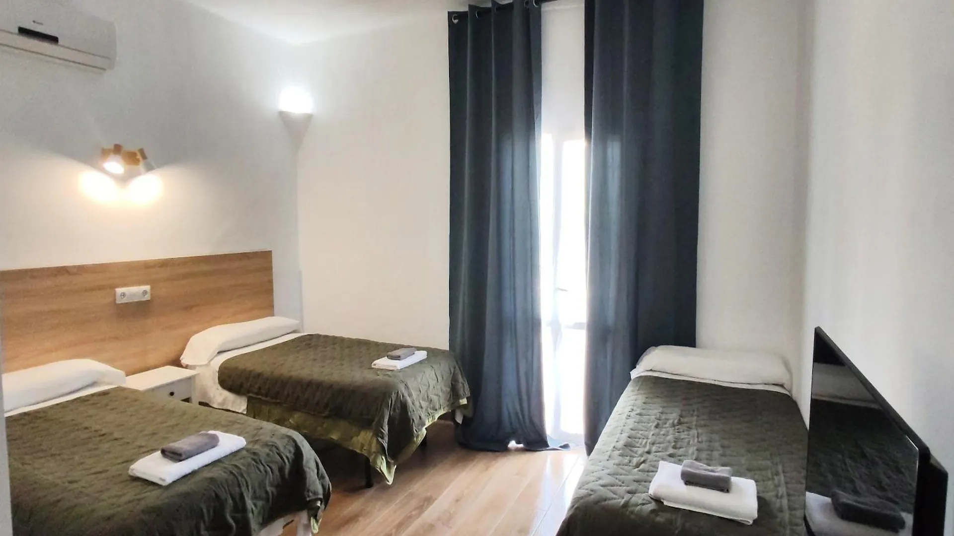Hotell Hostal Oasis Dor Cala D´Or